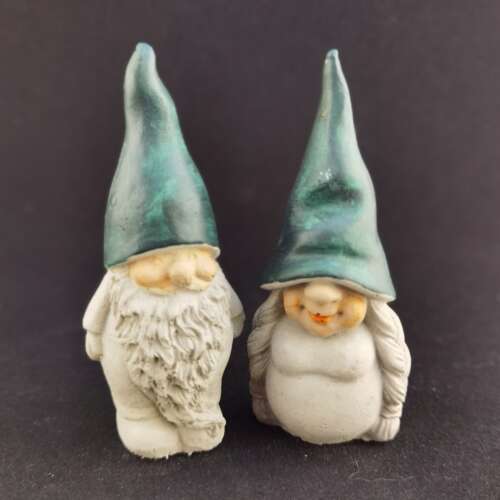 Mini Mr and Mrs Gnome